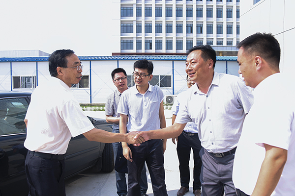 热烈欢迎济宁市电子商务培训工作督察组莅临我集团考察调研