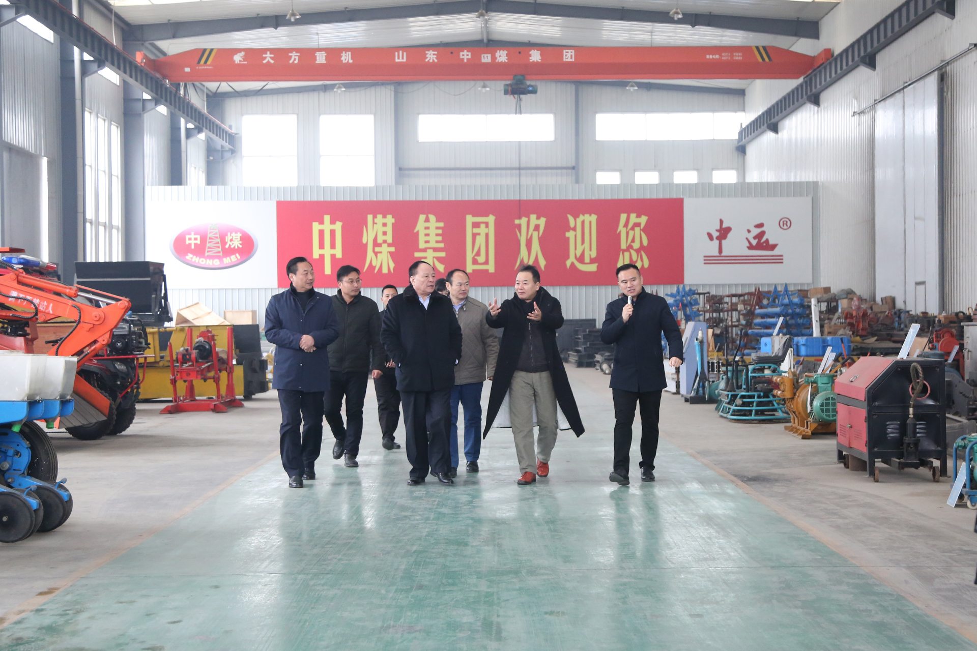 热烈欢迎英国中华总商会邵主席莅临中煤集团参观考察