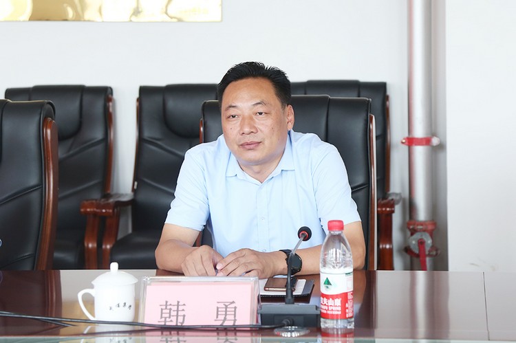 热烈欢迎济宁高新区经发局领导一行莅临中煤集团参观调研